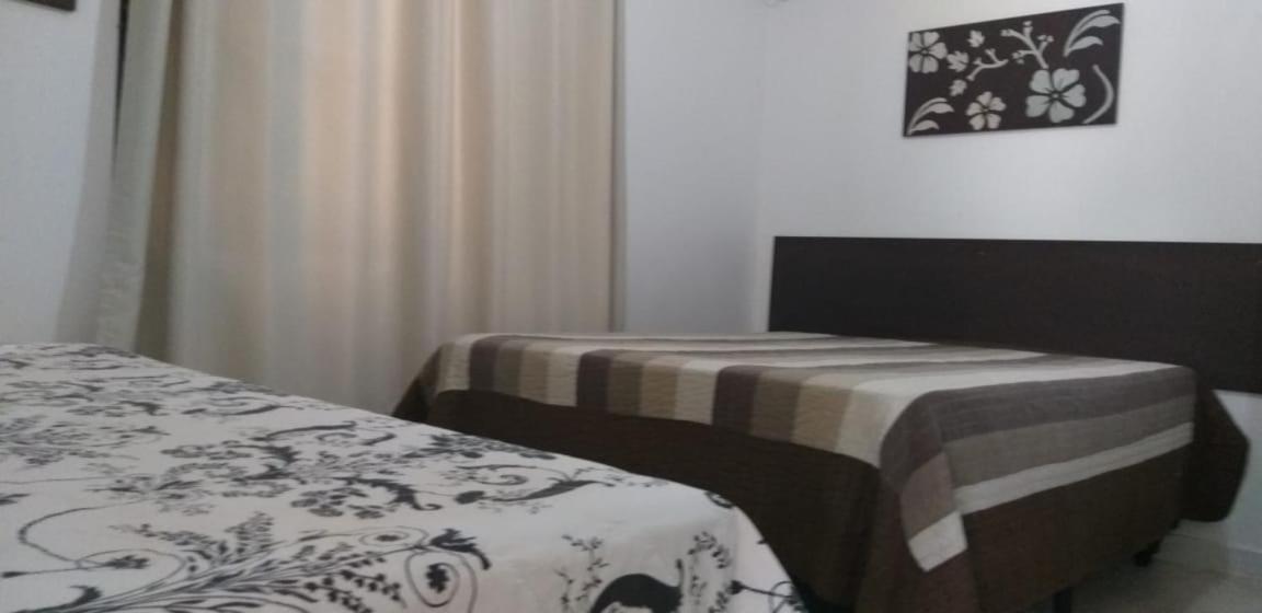 Casa 02 Dorm Na Rua Salmao Villa Bombinhas Bagian luar foto