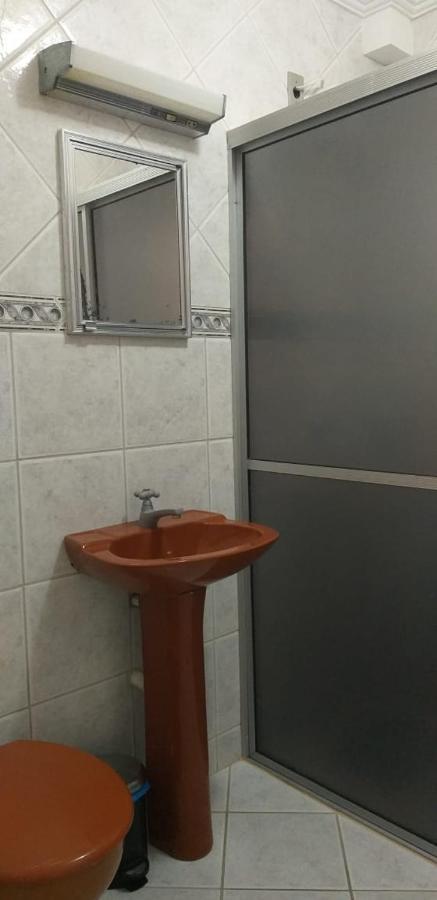 Casa 02 Dorm Na Rua Salmao Villa Bombinhas Bagian luar foto