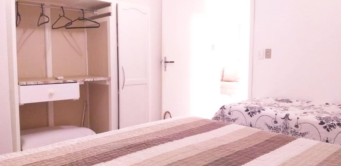 Casa 02 Dorm Na Rua Salmao Villa Bombinhas Bagian luar foto